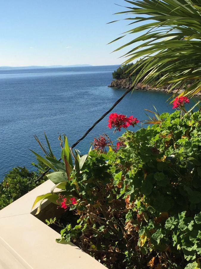 Beach Penthouse Diamond Омиш Экстерьер фото
